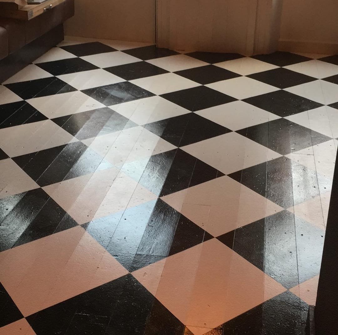Painting project by DMC Decor